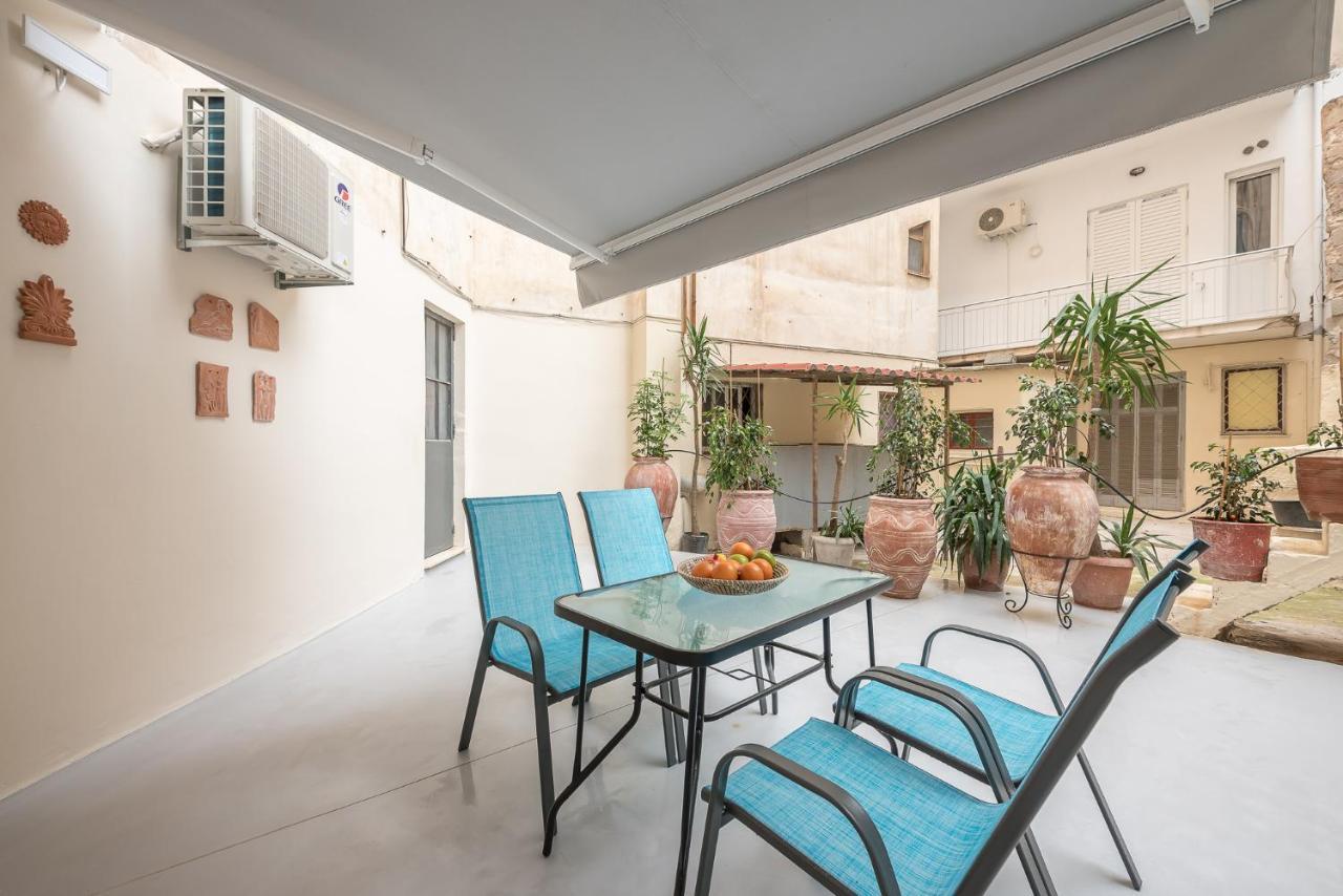The Courtyard Oasis Apartment Athens Exterior photo