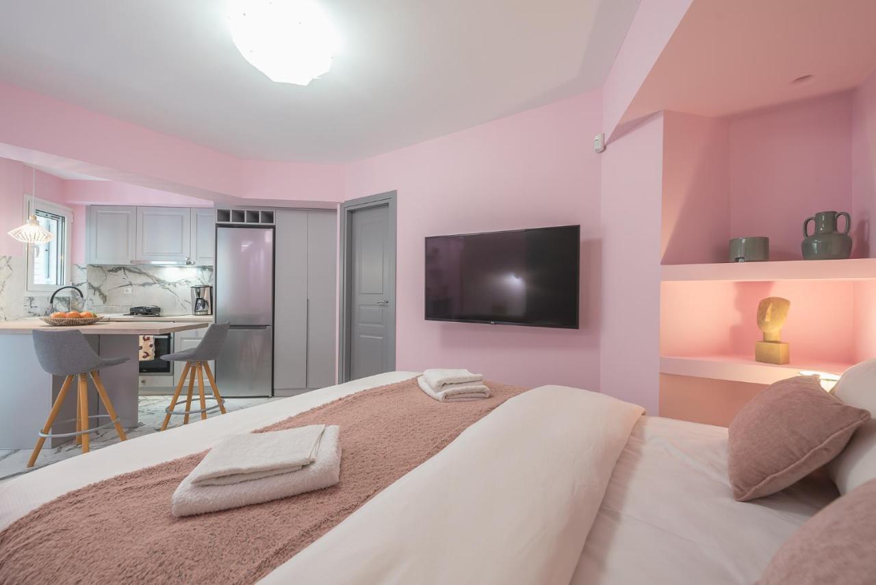 The Courtyard Oasis Apartment Athens Exterior photo